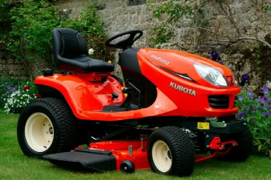 Kubota GR2120S