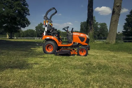 Kubota BX261 ROPS